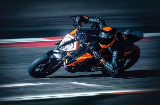 In arrivo una KTM 1290 Super Duke RR? In arrivo una KTM 1290 Super Duke RR?