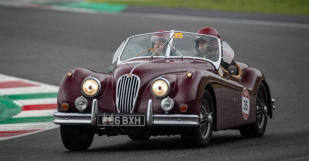 Classic & Historic. Corsa VS Regolarità, Tour de Corse Historique VS Modena 100 Ore