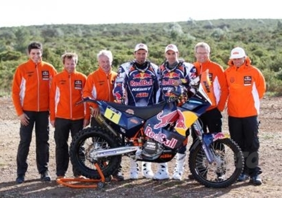 KTM presenta il team che parteciperà alla Dakar 2013 KTM presenta il team che parteciperà alla Dakar 2013