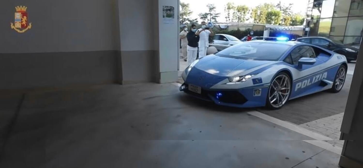 La Polizia di Stato spiega perchè e quando ricorre all'uso della Lamborghini