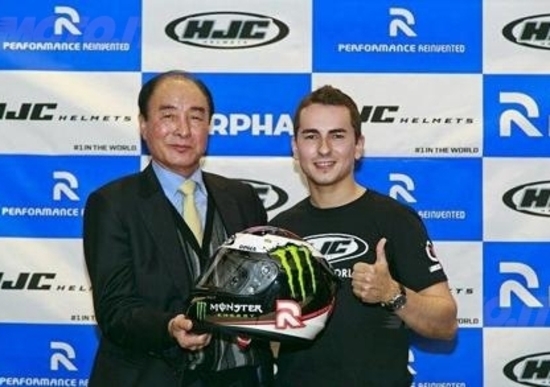 MotoGP. Jorge Lorenzo correrà con un casco HJC MotoGP. Jorge Lorenzo correrà con un casco HJC