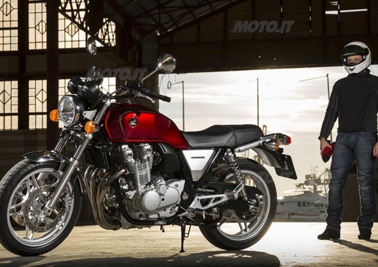 Honda CB1100 Honda CB1100