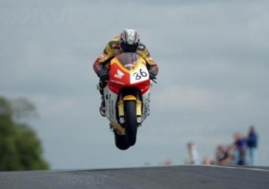 Ufficiale: il Covid19 ci ha tolto pure il Tourist Trophy 2021 Ufficiale: il Covid19 ci ha tolto pure il Tourist Trophy 2021