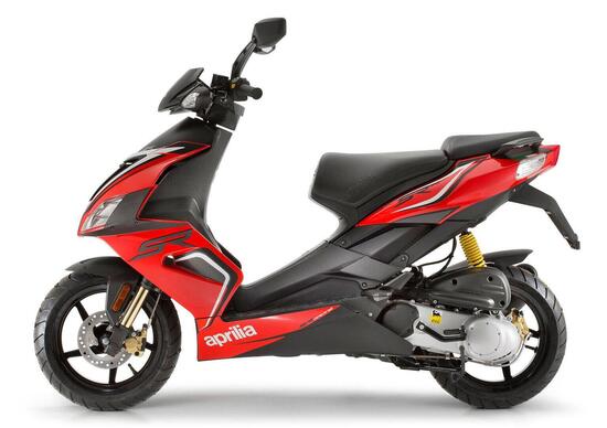 Scooter elettrico Aprilia? Depositato il nome eSR1 Scooter elettrico Aprilia? Depositato il nome eSR1