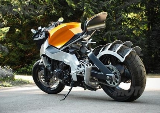 Una Honda CBR1000F davvero speciale Una Honda CBR1000F davvero speciale