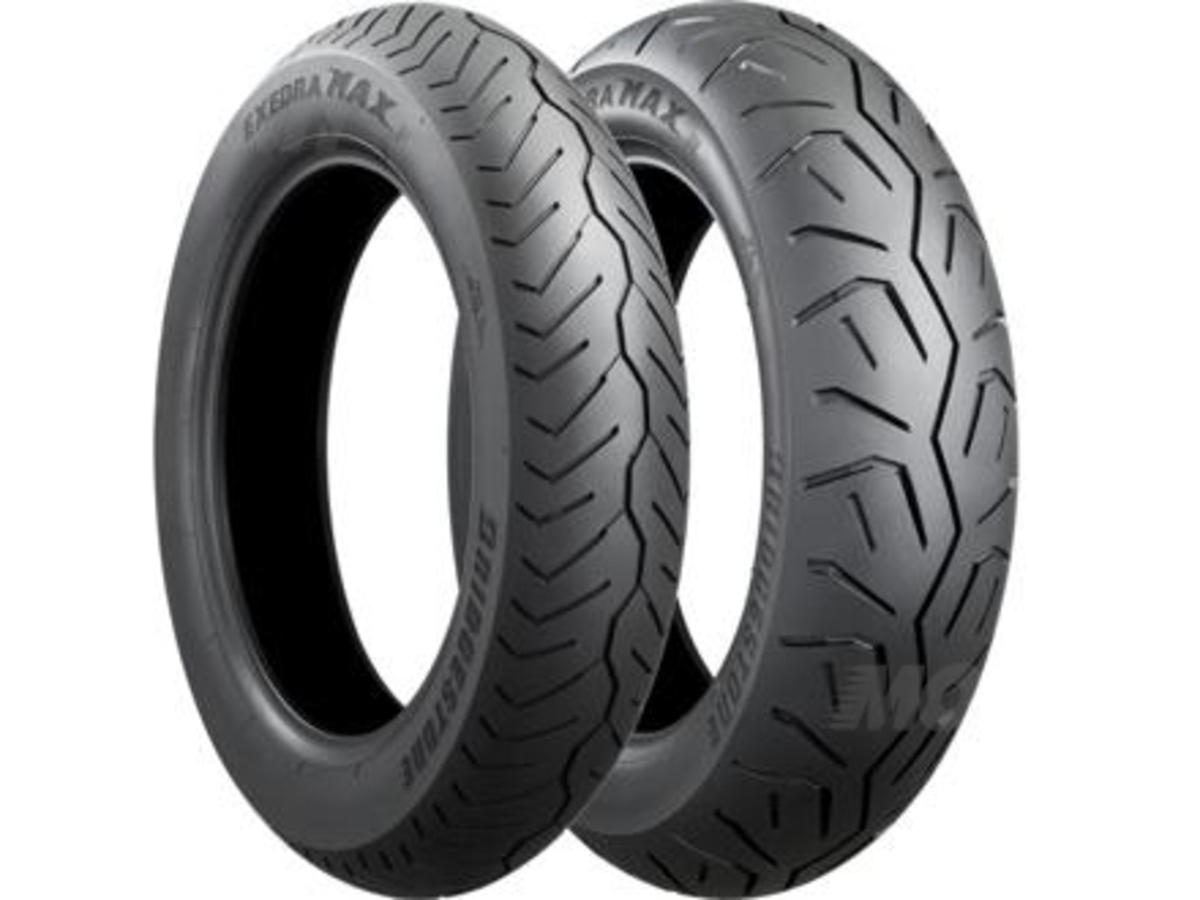 Bridgestone/Firestone Exedra Max 120/90HB17 Front Motorcycle Tire - Touring, Long Mileage Cruiser Tire