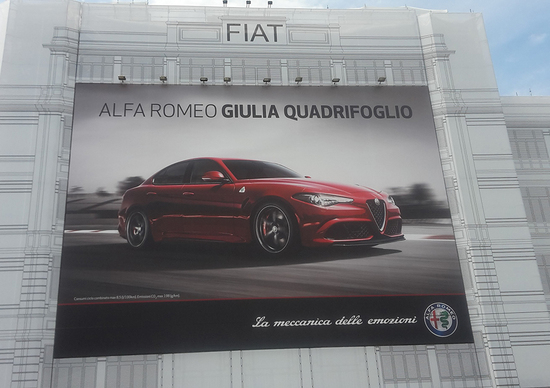E sul Lingotto spunta l'Alfa Giulia... E sul Lingotto spunta l'Alfa Giulia...