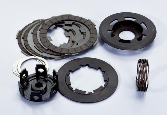 Polini: kit frizione con molla wave per Vespa 50/125 Small frame Polini: kit frizione con molla wave per Vespa 50/125 Small frame