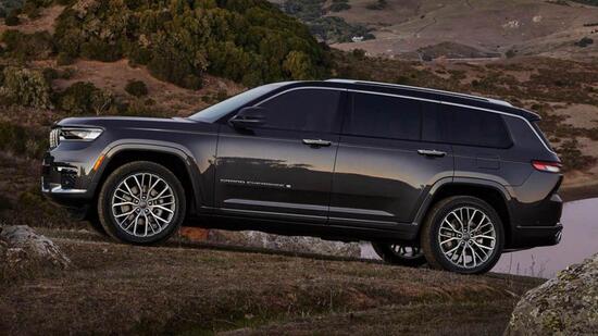 Basta Cherokee? Dietro front Jeep se Stellantis (Tavares) lo riterrà opportuno Basta Cherokee? Dietro front Jeep se Stellantis (Tavares) lo riterrà opportuno