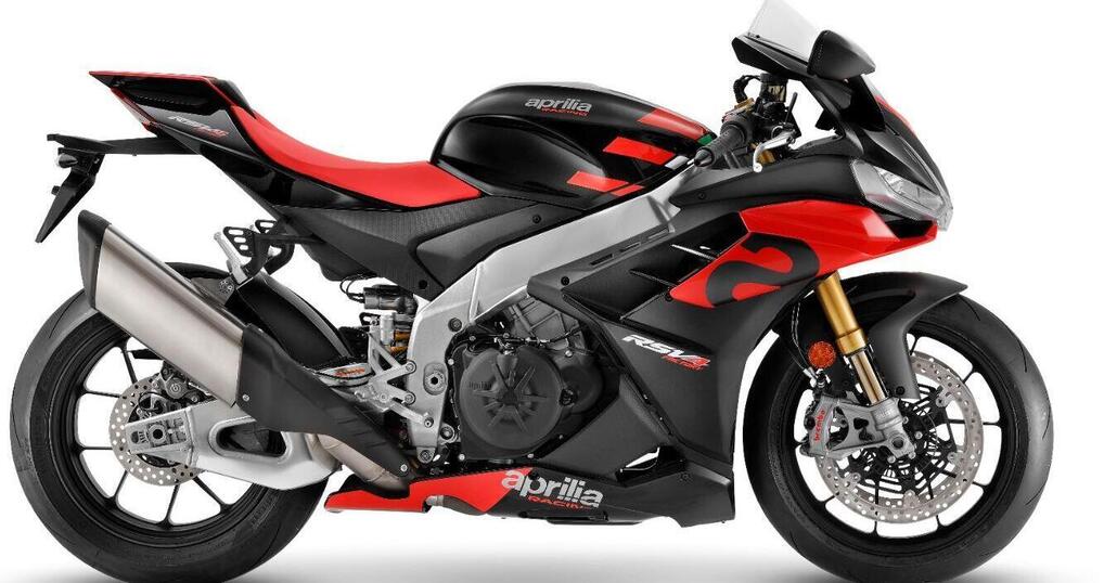 Aprilia RSV4 e RSV4 Factory 2021. Foto, prezzi e disponibilità