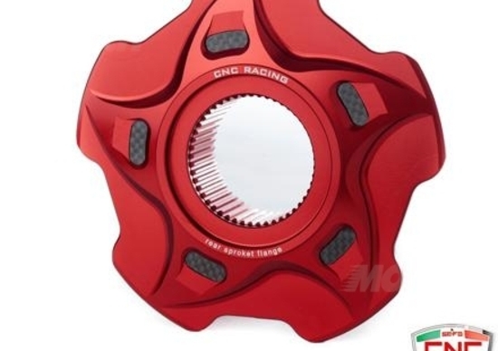 CNC Racing: accessori per la MV Agusta Brutale CNC Racing: accessori per la MV Agusta Brutale