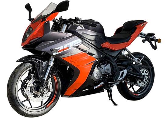Benelli 302R. Restyling e aggiornamenti Benelli 302R. Restyling e aggiornamenti