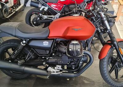 Moto Guzzi V7 Stone (2021 - 22) - Annuncio 8327943