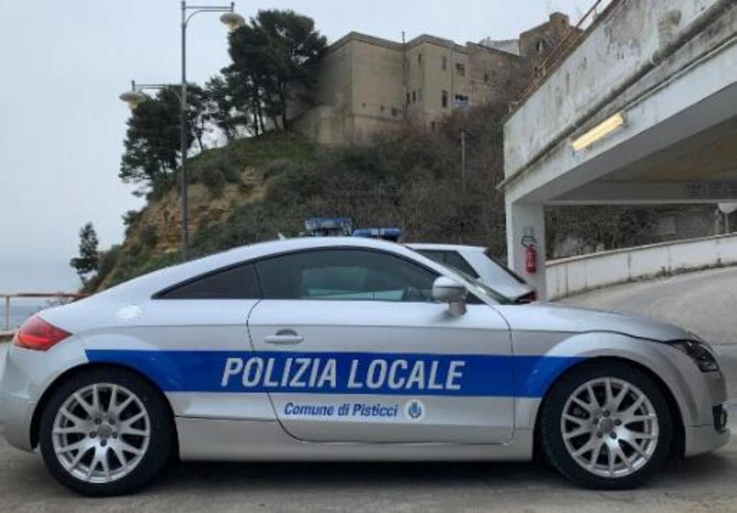 Un'Audi TT per la Polizia Locale di Matera dopo la Ferrari 458 affidata a quella di Milano