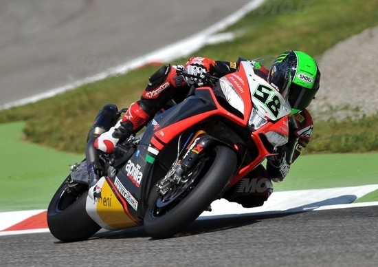 SBK Monza. Laverty vince Gara 2 al GP d'Italia SBK Monza. Laverty vince Gara 2 al GP d'Italia