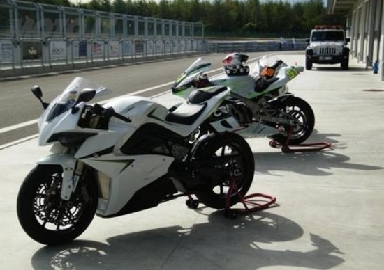 eCRP Energica, debutto ufficiale a Modena eCRP Energica, debutto ufficiale a Modena
