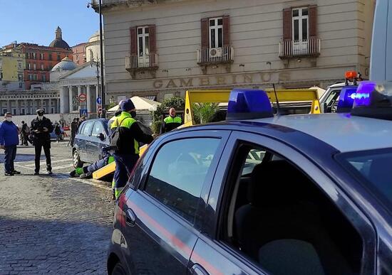 Napoli: oltre 120 le moto abbandonate rimosse in un mese Napoli: oltre 120 le moto abbandonate rimosse in un mese