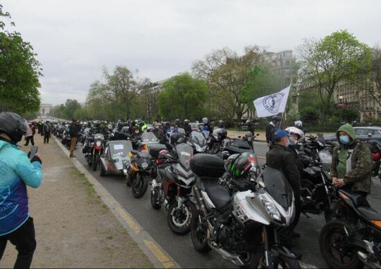 I motociclisti francesi non vogliono la revisione periodica per le moto I motociclisti francesi non vogliono la revisione periodica per le moto