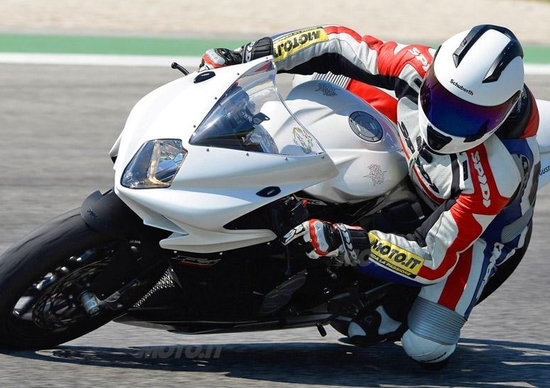 MV Agusta F3 800 MV Agusta F3 800