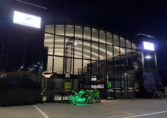 Superbike. Nuova mega hospitality per il Kawasaki Puccetti Racing Superbike. Nuova mega hospitality per il Kawasaki Puccetti Racing