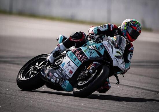 SBK 2021 - GoEleven e BMW provano ad Aragon SBK 2021 - GoEleven e BMW provano ad Aragon