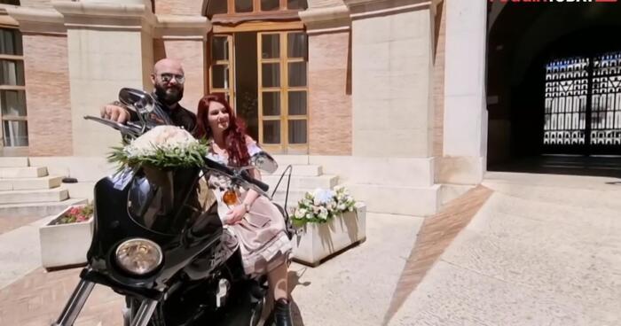 Foggia: matrimonio in moto, lo sposo arriva con la Harley Davidson - News -  Moto.it