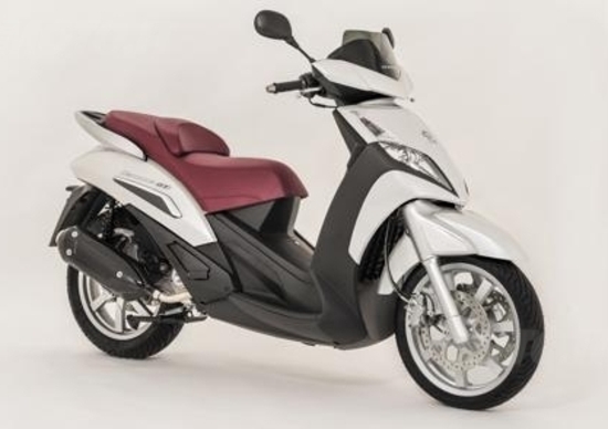 Finanziamenti e promozioni Peugeot su Geopolis 300 GT e Metropolis 400 Finanziamenti e promozioni Peugeot su Geopolis 300 GT e Metropolis 400