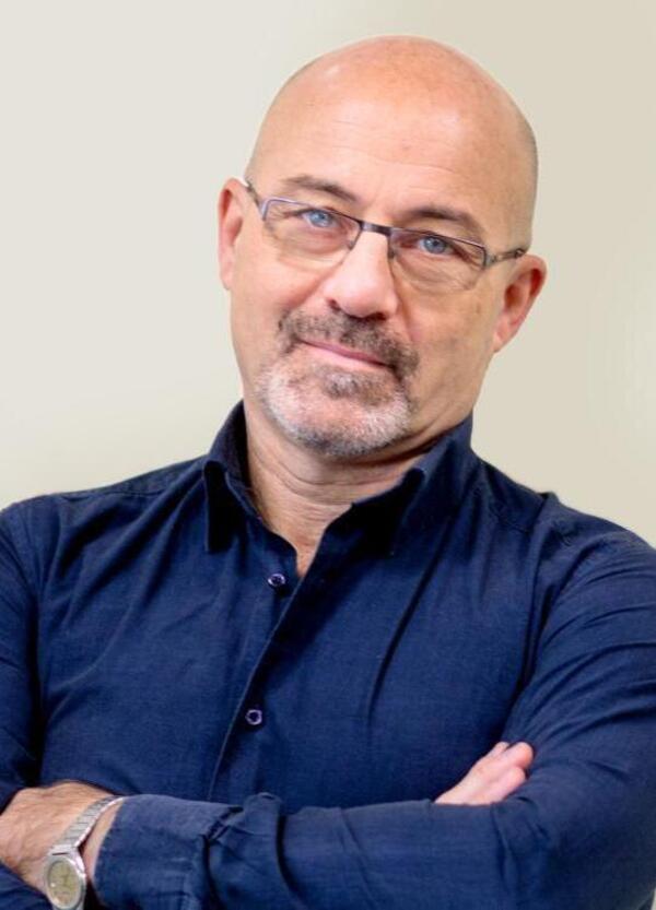 La promessa di Cingolani: «Polo nazionale per le batterie»