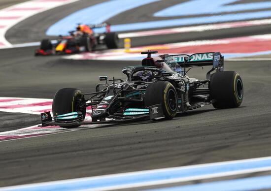 F1: ecco i due errori che sono costati la vittoria alla Mercedes in Francia F1: ecco i due errori che sono costati la vittoria alla Mercedes in Francia