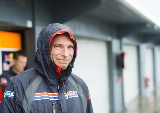 MotoGP. Livio Suppo sulla situazione in casa Honda: nel calcio si esonera per molto meno MotoGP. Livio Suppo sulla situazione in casa Honda: nel calcio si esonera per molto meno