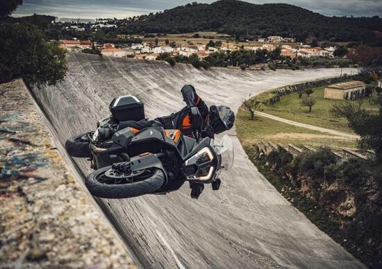 Richiamo KTM 1290 Super Adventure: tappo drenaggio Richiamo KTM 1290 Super Adventure: tappo drenaggio