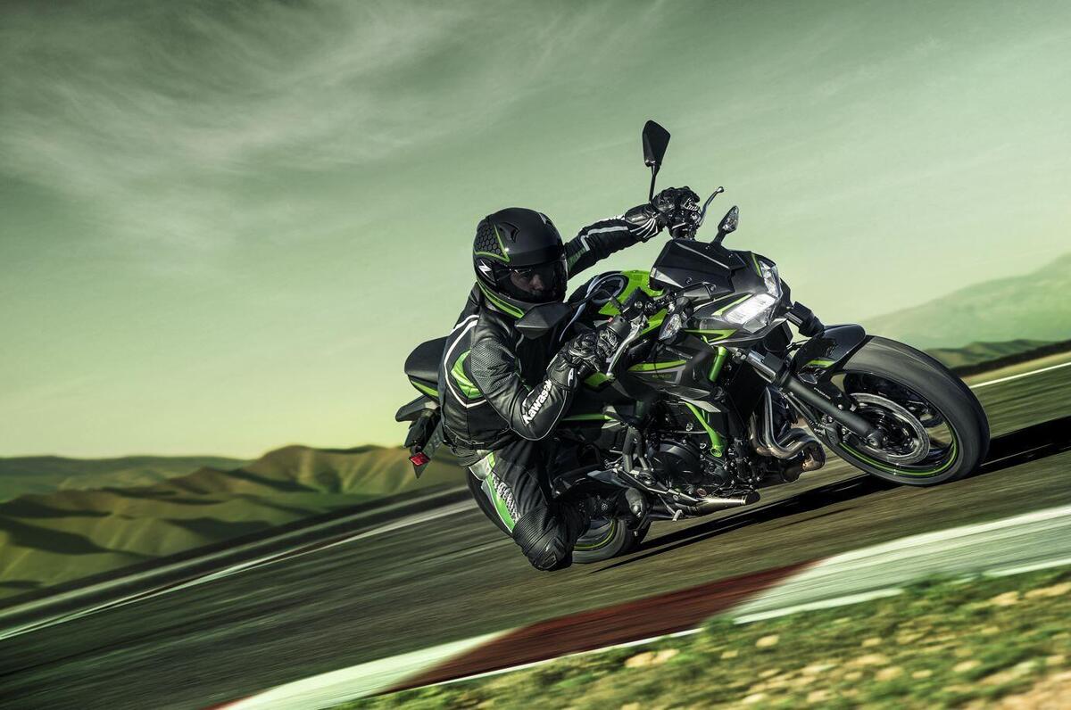 Kawasaki Z650 e Z650 Performance 2022: tre nuove colorazioni - News -  Moto.it