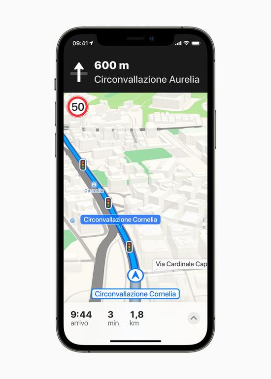 Apple avverte: le vibrazioni delle moto potrebbero danneggiare le fotocamere degli iPhone Apple avverte: le vibrazioni delle moto potrebbero danneggiare le fotocamere degli iPhone