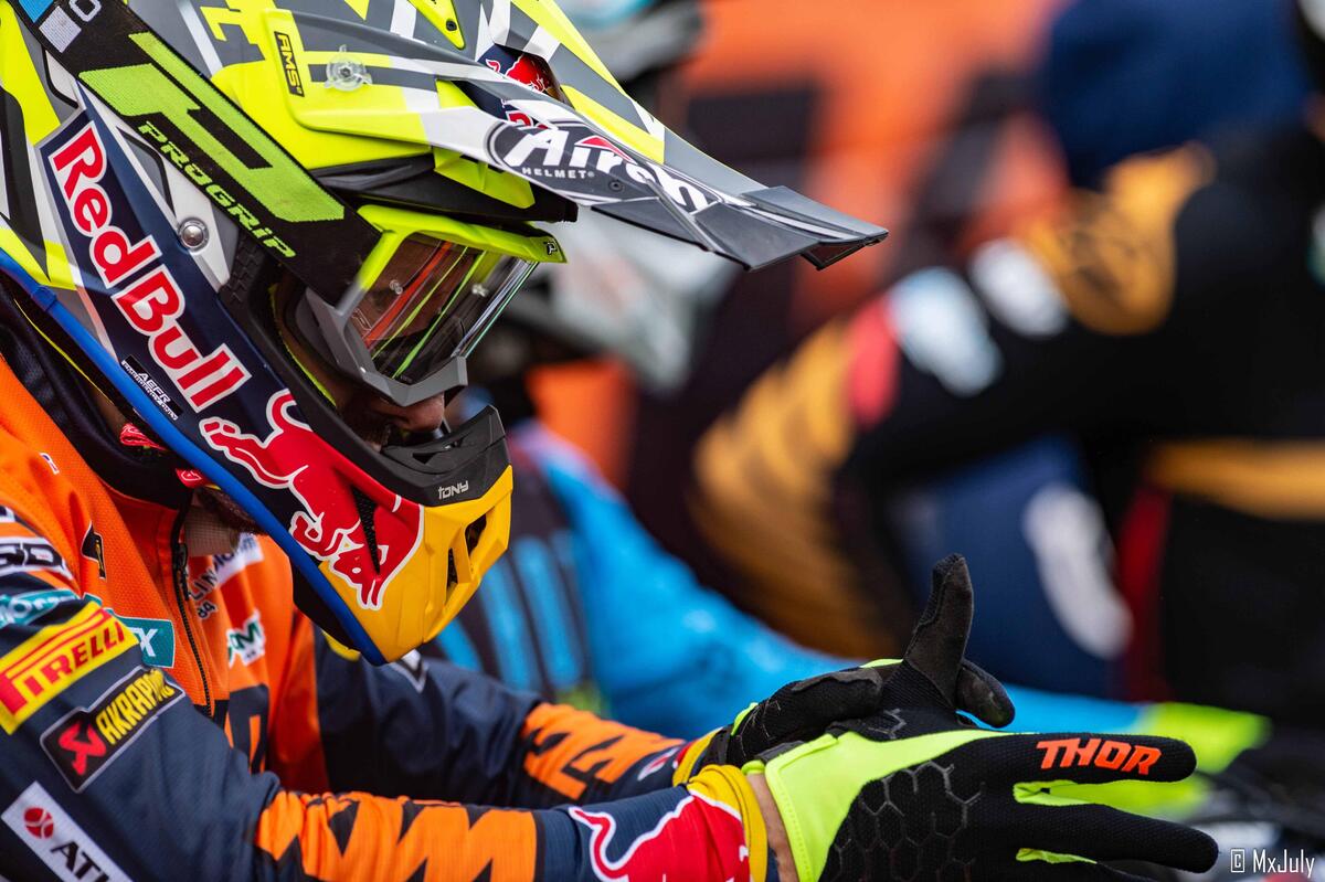 Antonio Locatelli (Airoh) e il suo saluto speciale a Tony Cairoli. Lettera  - Motocross - Moto.it