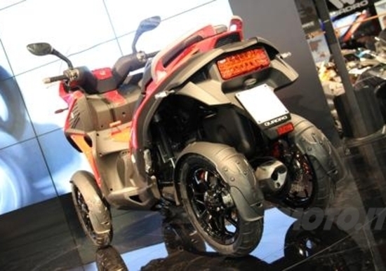 EICMA 2013: Quadro presenta la versione definitiva del Quattro EICMA 2013: Quadro presenta la versione definitiva del Quattro