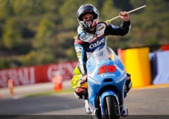 Maverick Viñales si laurea campione Moto3 Maverick Viñales si laurea campione Moto3