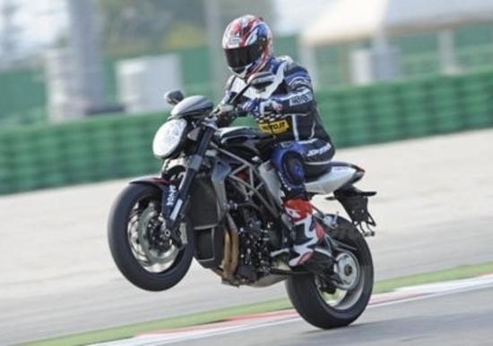 Guida alla MV Agusta Brutale Guida alla MV Agusta Brutale