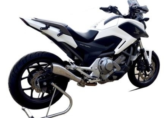 HP Corse: scarico Hydroform per Honda NC 700X HP Corse: scarico Hydroform per Honda NC 700X