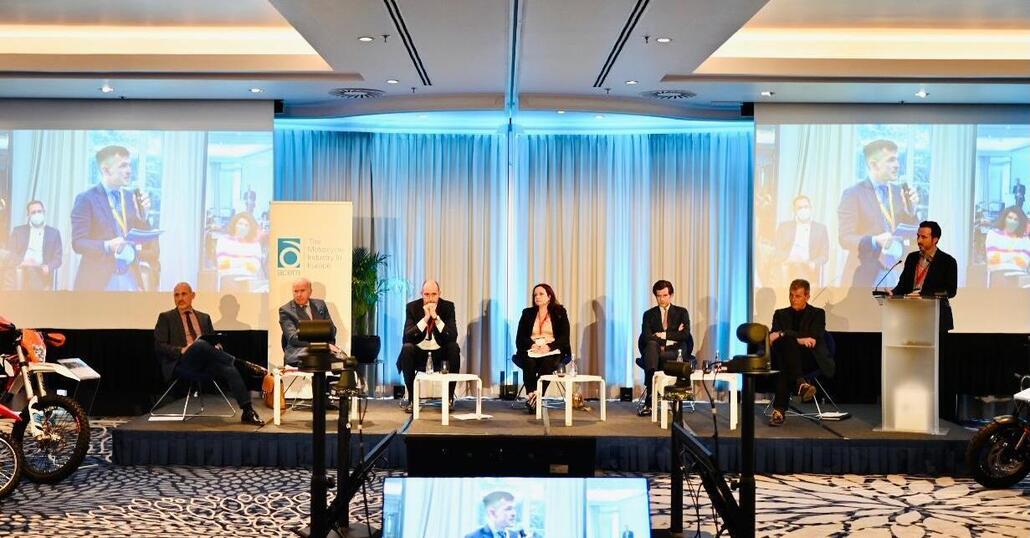 Presentato Vision 2030+, programma dei costruttori europei per il futuro della moto