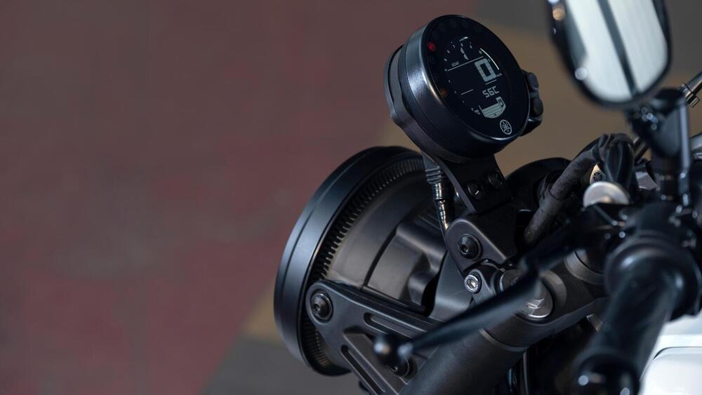 2022-yam-xs700-eu-rw-det-002-03-preview.jpg
