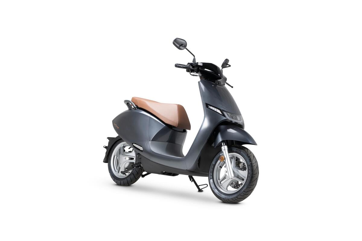 Kymco i-One L1e (2022), prezzo e scheda tecnica - Moto.it