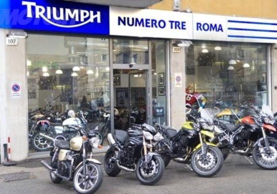 Weekend Special Triumph alla concessionaria Numerotre di Roma Weekend Special Triumph alla concessionaria Numerotre di Roma