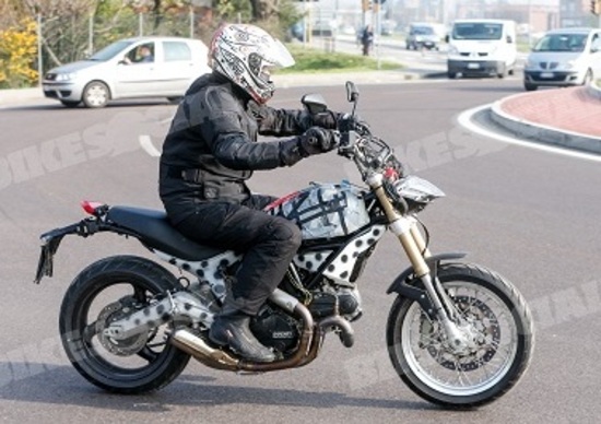 Ducati Scrambler, altre foto rubate Ducati Scrambler, altre foto rubate