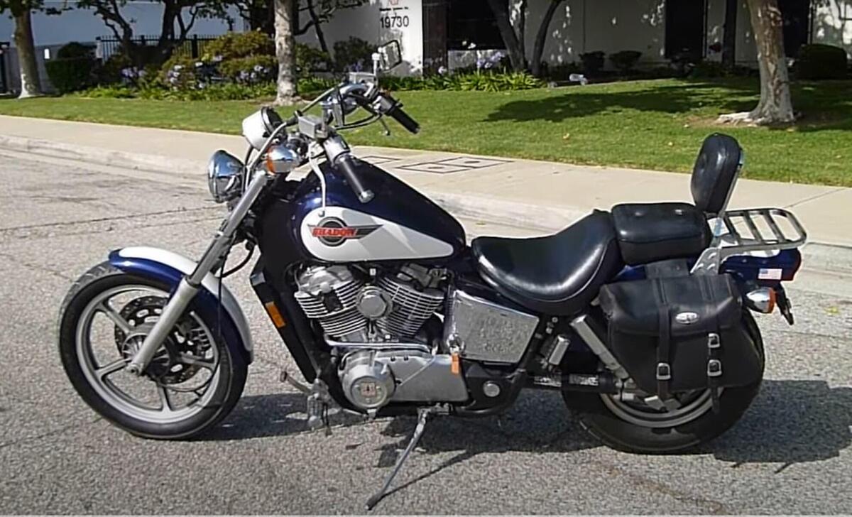 Honda VT 1100 C Shadow (1994 - 99), prezzo e scheda tecnica - Moto.it