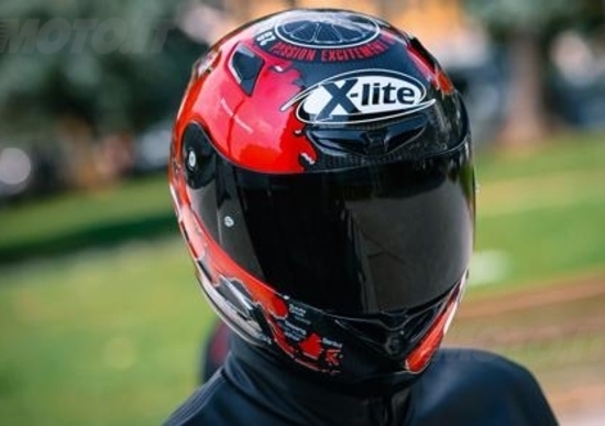 Casco integrale X-Lite X-802R Ultra Carbon Casco integrale X-Lite X-802R Ultra Carbon