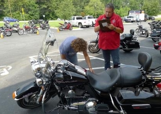USA. Consigli per una vacanza in moto negli Stati Uniti USA. Consigli per una vacanza in moto negli Stati Uniti
