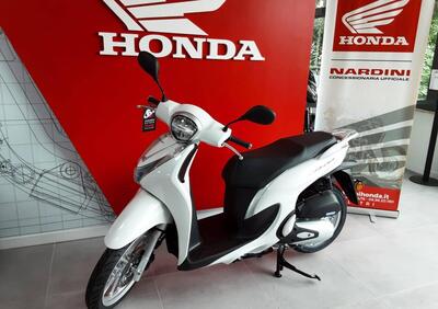 Honda Sh 125 I 17 19 Prezzo E Scheda Tecnica Moto It