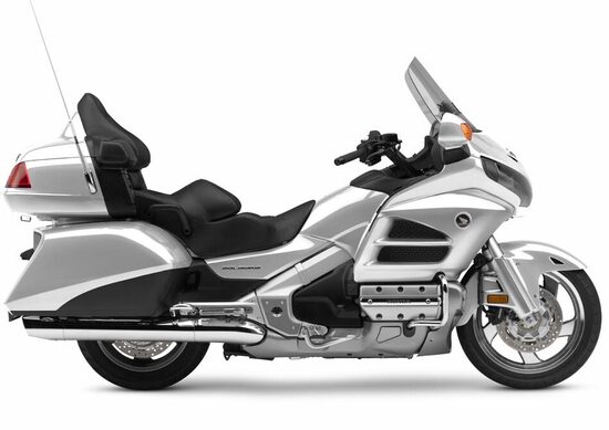 Nuove Honda GL1800 Gold Wing e F6B 2015 Nuove Honda GL1800 Gold Wing e F6B 2015