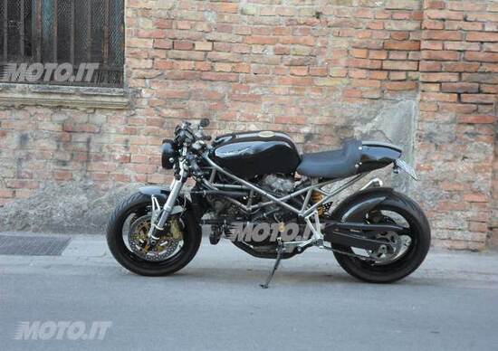 Le Strane di Moto.it: Ducati ST4 Café Racer Le Strane di Moto.it: Ducati ST4 Café Racer