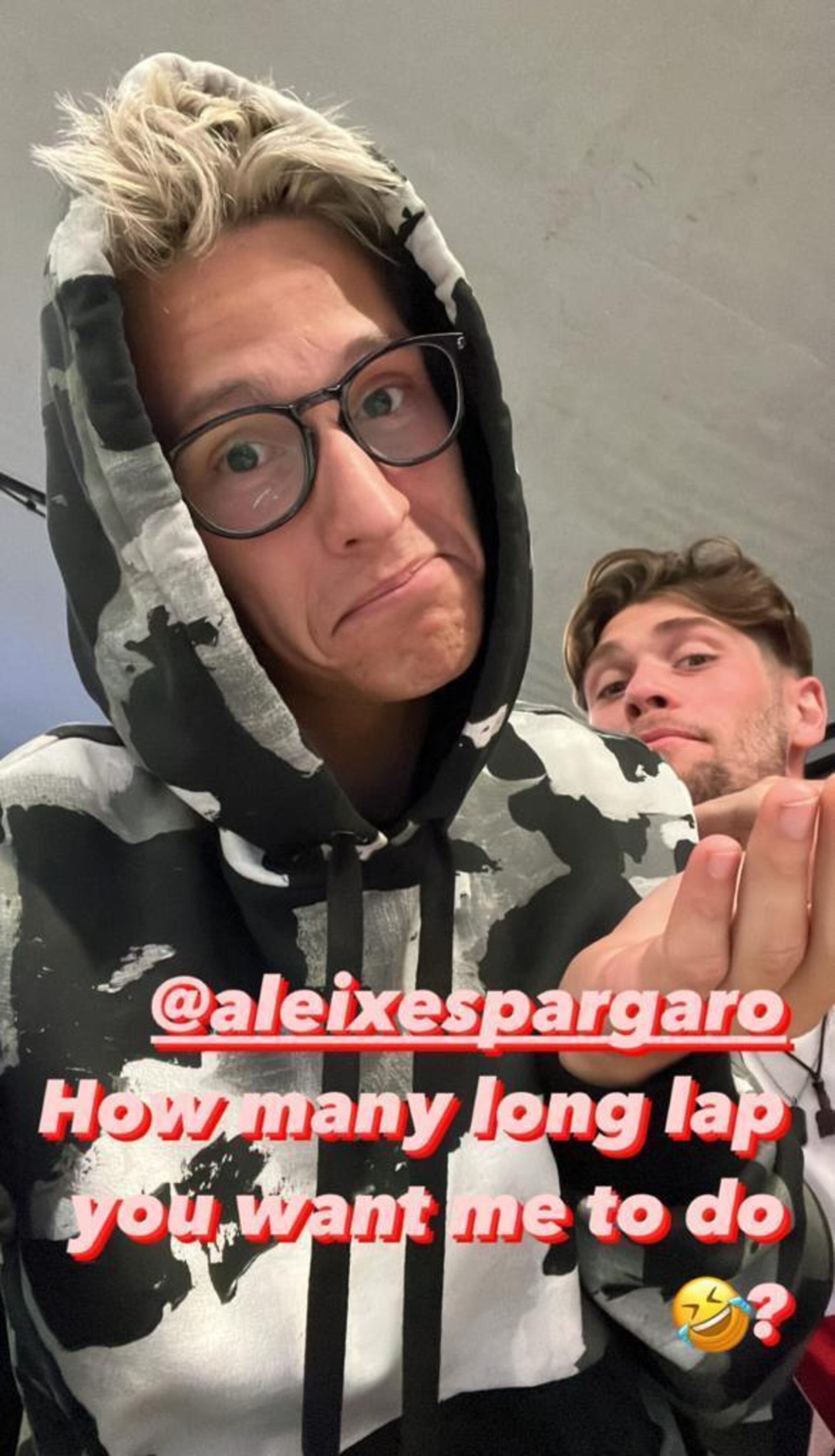 Fabio Quartararo contro Aleix Espargarò